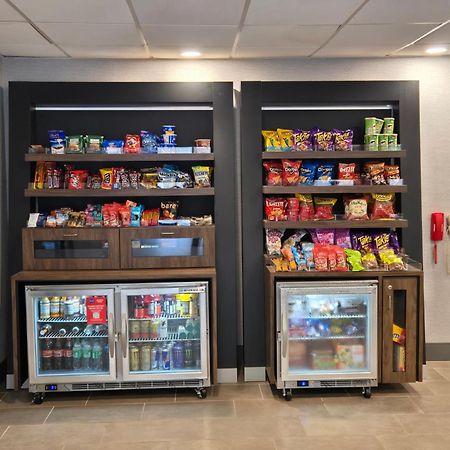 Hampton Inn Commerce Kültér fotó